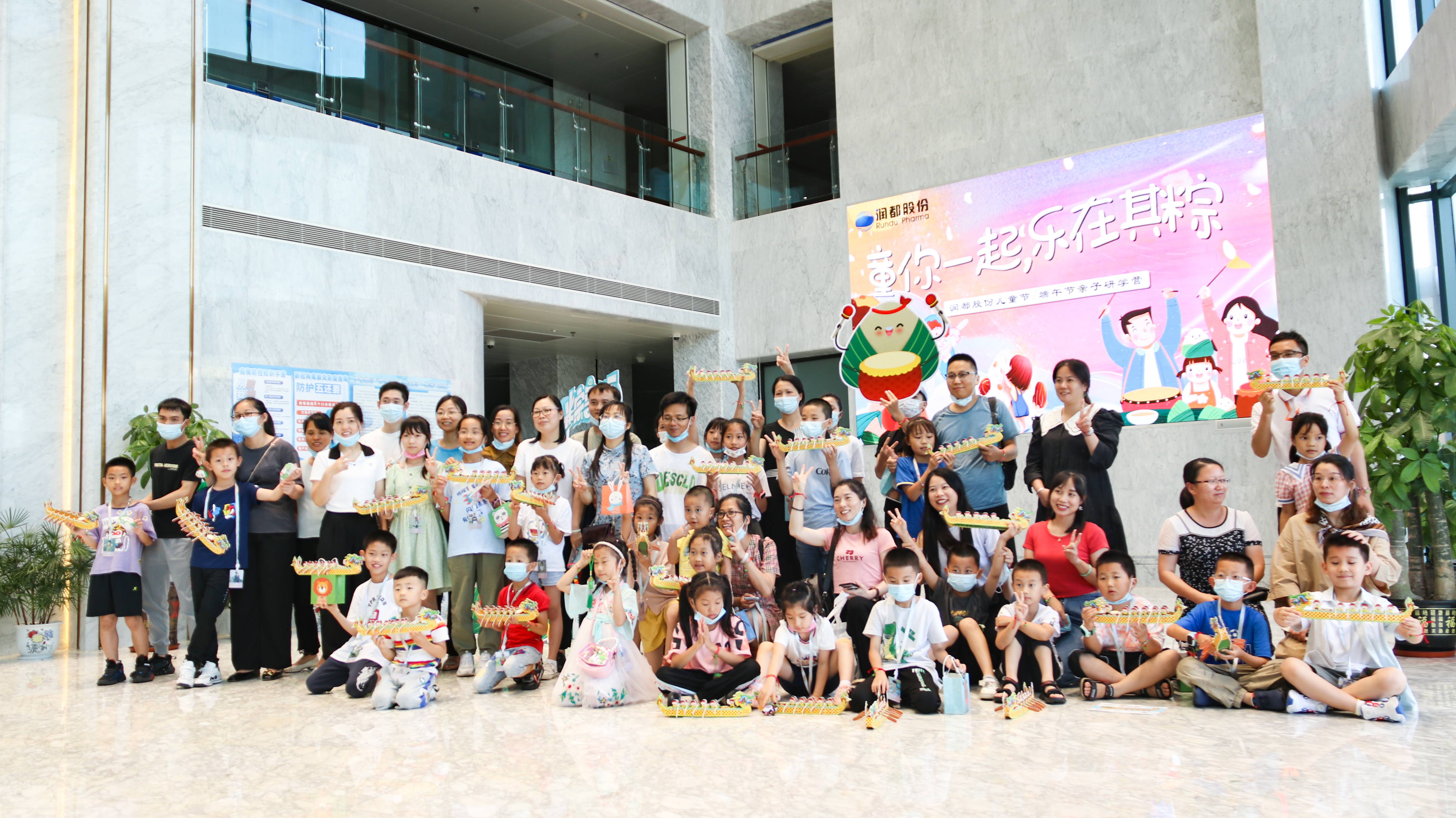 家庭日 | 聽說潤都被一群俏皮可愛的小特工萌化了！